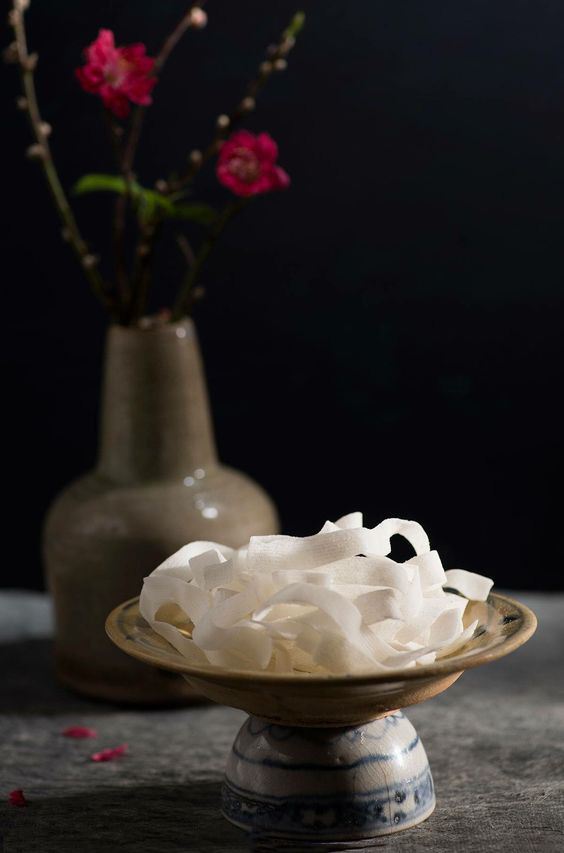 Những m&oacute;n mứt l&agrave;m giới trẻ cứ nhớ m&atilde;i ng&agrave;y xưa khi ta b&eacute; - Ảnh 1.