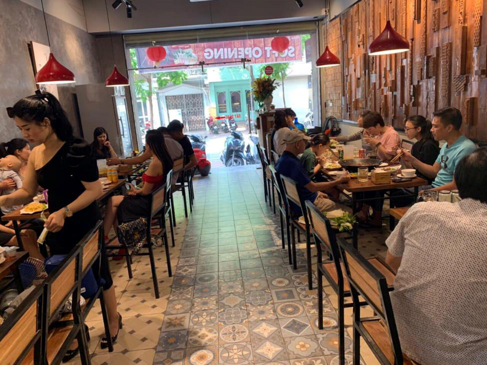 Kh&aacute;m ph&aacute; m&oacute;n lẩu vịt kh&ocirc; Hồng K&ocirc;ng đặc biệt khiến d&acirc;n s&agrave;nh ăn m&ecirc; như điếu đổ - Ảnh 2.