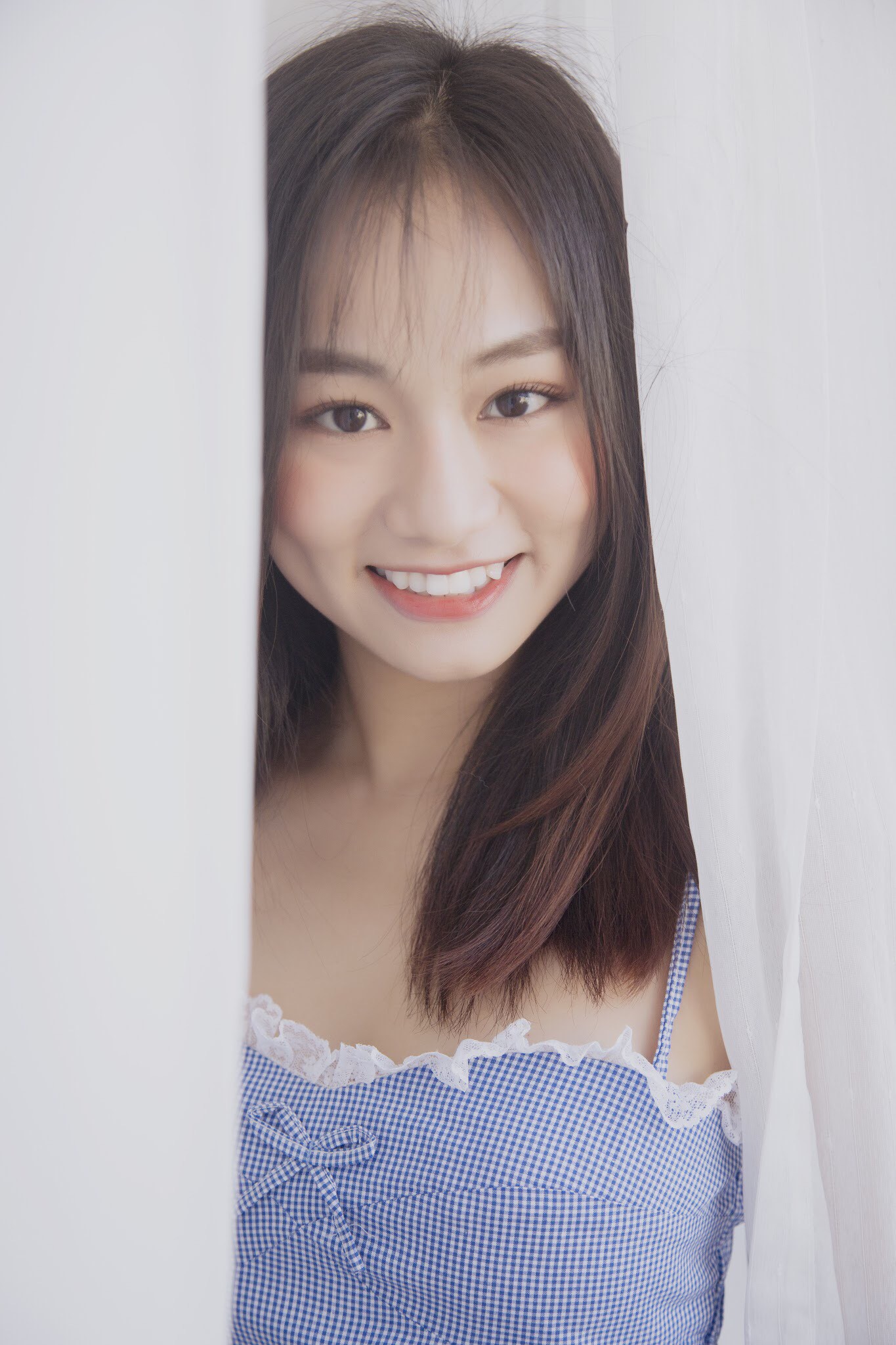 Ngân Hòa - nữ chính trong “Một Bước Yêu Vạn Dặm Đau” là ai mà khiến dân tình mê mẩn đến thế? - Ảnh 3. Ngân Hòa - nữ chính trong “Một Bước Yêu Vạn Dặm Đau” là ai mà khiến dân tình mê mẩn đến thế? - Ảnh 3.