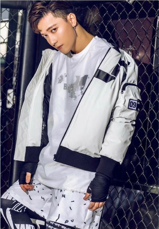 Cơn sốt streetstyle đến từ thương hiệu Hong Kong khiến loạt sao ch&acirc;u &Aacute; m&ecirc; mẩn - Ảnh 5.