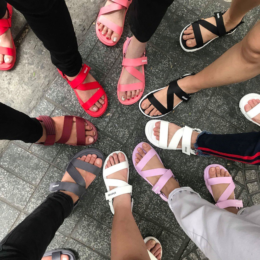 Biến hóa phong cách với item lạ mà quen - Ảnh 2.