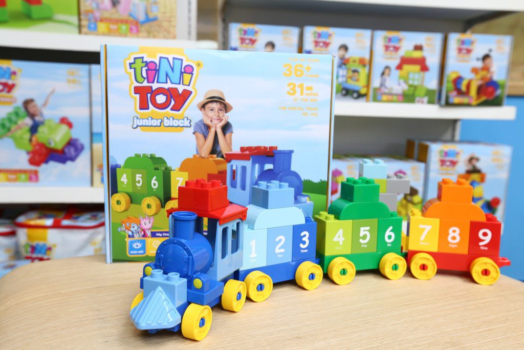 Giải mã độ hot của bộ đồ chơi lắp ráp tiNi Toy Block - Ảnh 1.