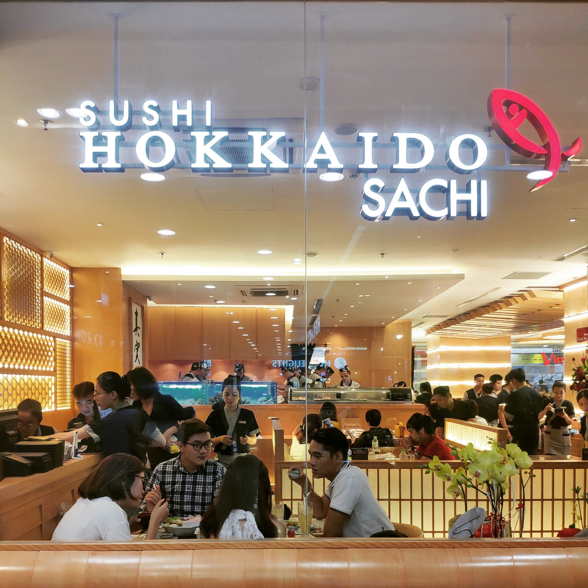 Sushi Hokkaido Sachi khai trương chi nhánh mới, trình làng 2 món “đánh gục” những người sành ăn - Ảnh 4.