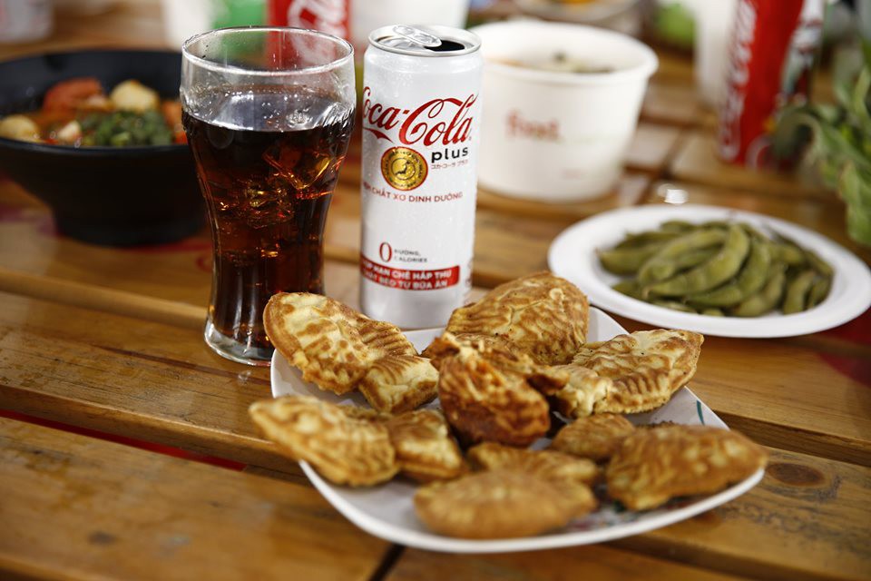 Bắt trend ăn uống của giới trẻ siêu “đỉnh”, bảo sao những hoạt động của Coca-Cola lúc nào cũng hot! - Ảnh 1.