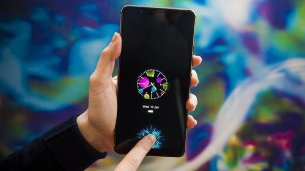 Cảm biến vân tay dưới màn hình: Cuộc chiến mới của thị trường smartphone - Ảnh 1.
