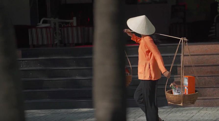 Rong Rao Tin được không: Hàng rong rao bán bất động sản?
