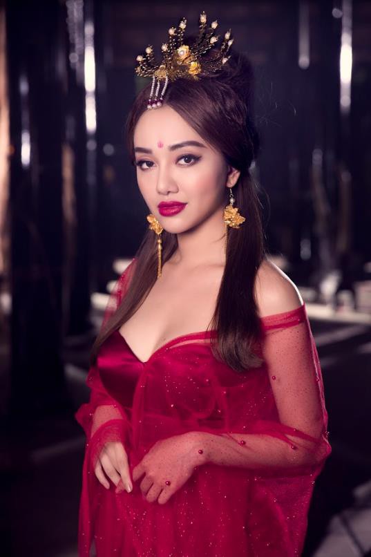 Nữ chính xinh đẹp trong MV Top 1 Trending của Ngô Kiến Huy là ai? - Ảnh 5.