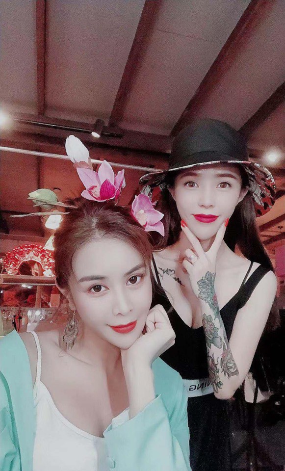 Chụp ảnh cùng chú Môn “xịn”, Hoa hậu Sella Trương hóa “thần tiên tỉ tỉ” khiến netizen ngỡ ngàng - Ảnh 2.