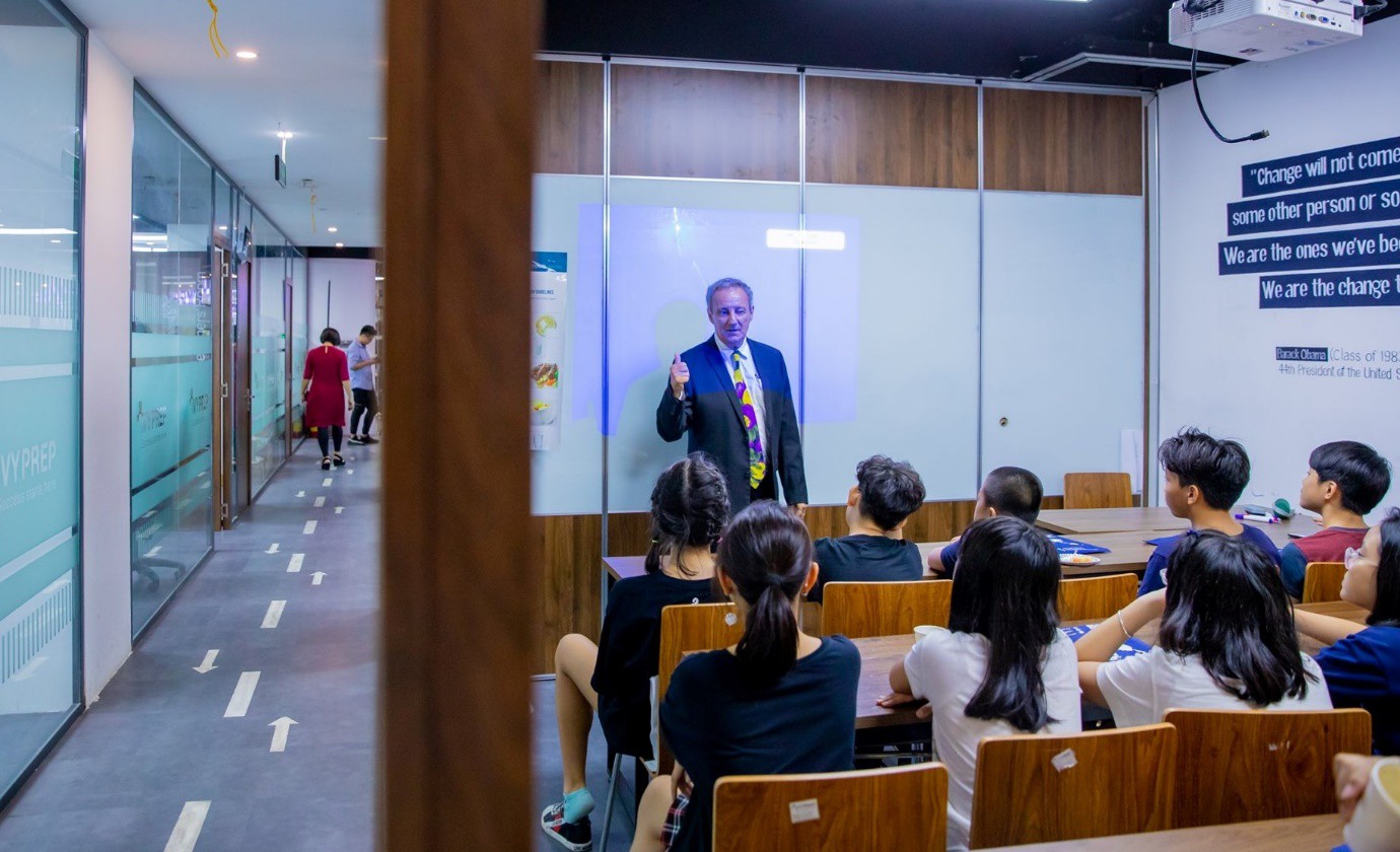 Du học sớm - C&acirc;y non đ&oacute;n b&atilde;o - Ảnh 2.