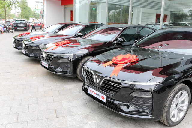 Sở hữu xe VinFast dễ dàng hơn với Techcombank - Ảnh 2.