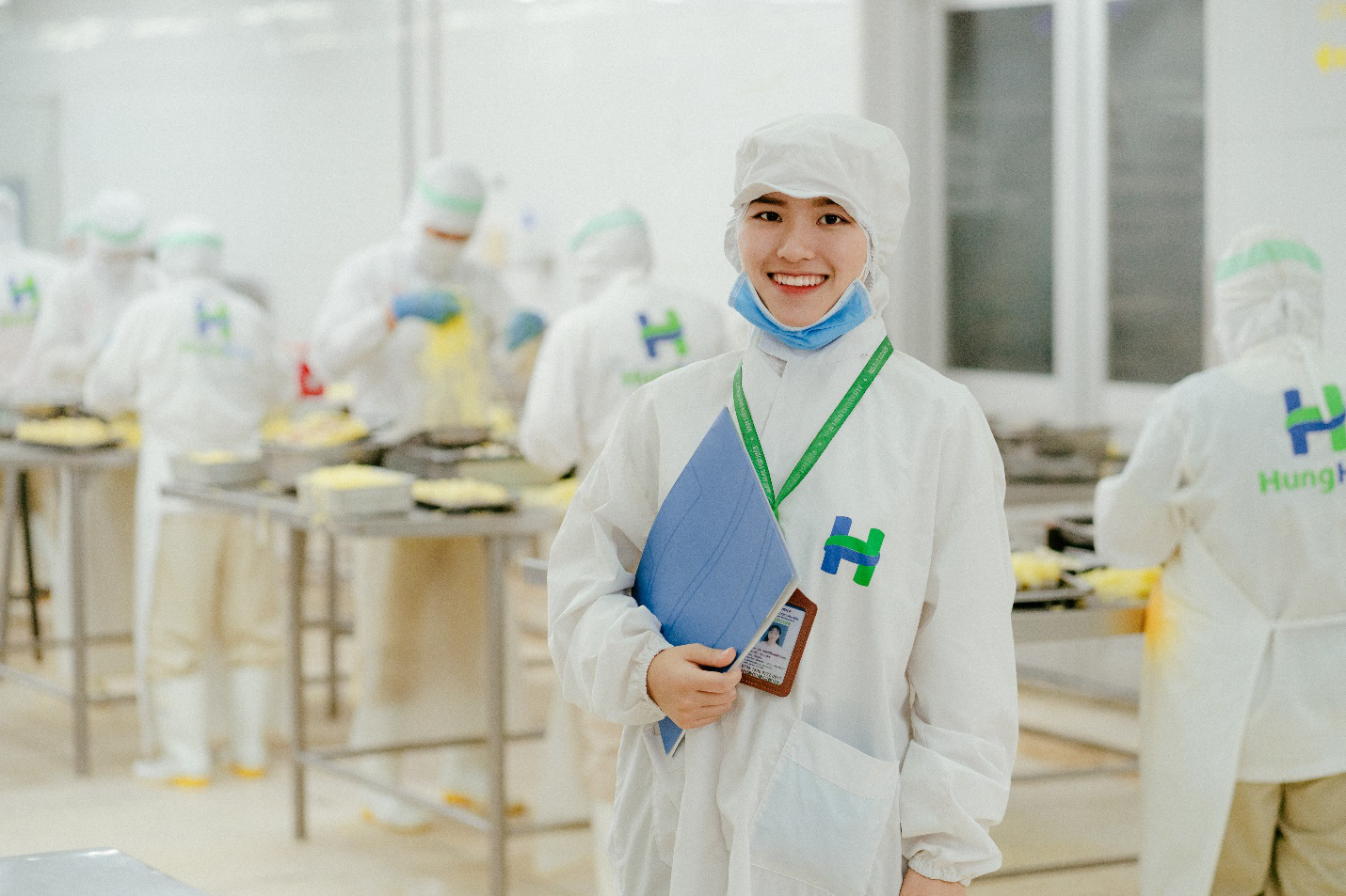 Trường đại học cho sinh viên học trải nghiệm ngành nghề tại doanh nghiệp ngay từ năm nhất - Ảnh 3. Trường đại học cho sinh viên học trải nghiệm ngành nghề tại doanh nghiệp ngay từ năm nhất - Ảnh 3.