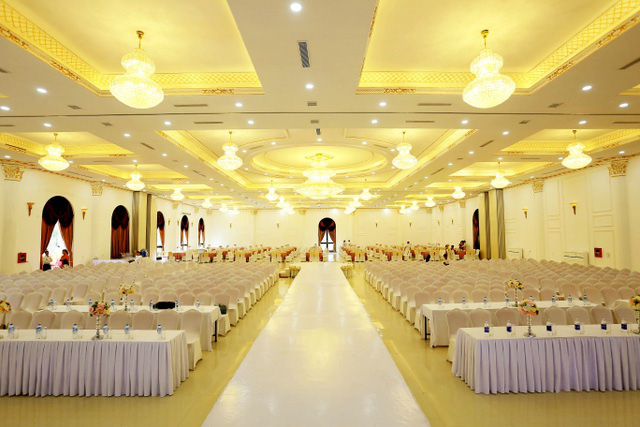 Royal Palace - Trung tâm hội nghị tiệc cưới sang trọng, đẳng cấp tại Thái Nguyên có sức chứa gần 2000 người - Ảnh 3.