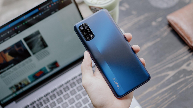 Realme 7 Pro mở ra “kỷ nguyên” sạc siêu nhanh, người dùng được ích lợi gì? - Ảnh 1. Realme 7 Pro mở ra “kỷ nguyên” sạc siêu nhanh, người dùng được ích lợi gì? - Ảnh 1.