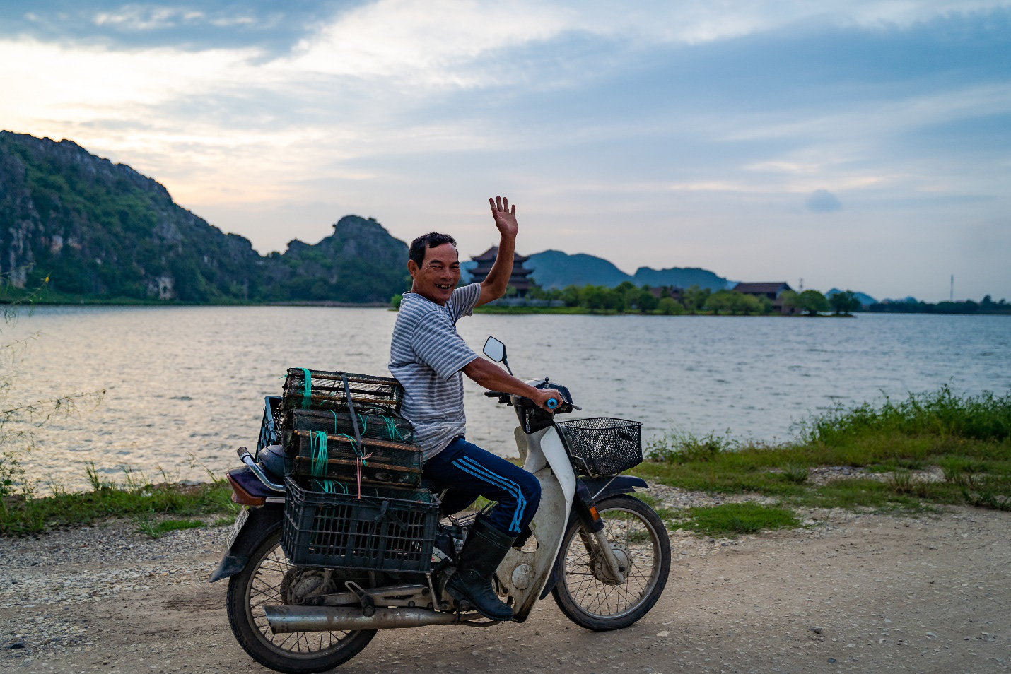 Có một Ninh Bình tràn ngập mỹ cảnh qua lăng kính của nhiếp ảnh gia chuyên nghiệp - Ảnh 9.