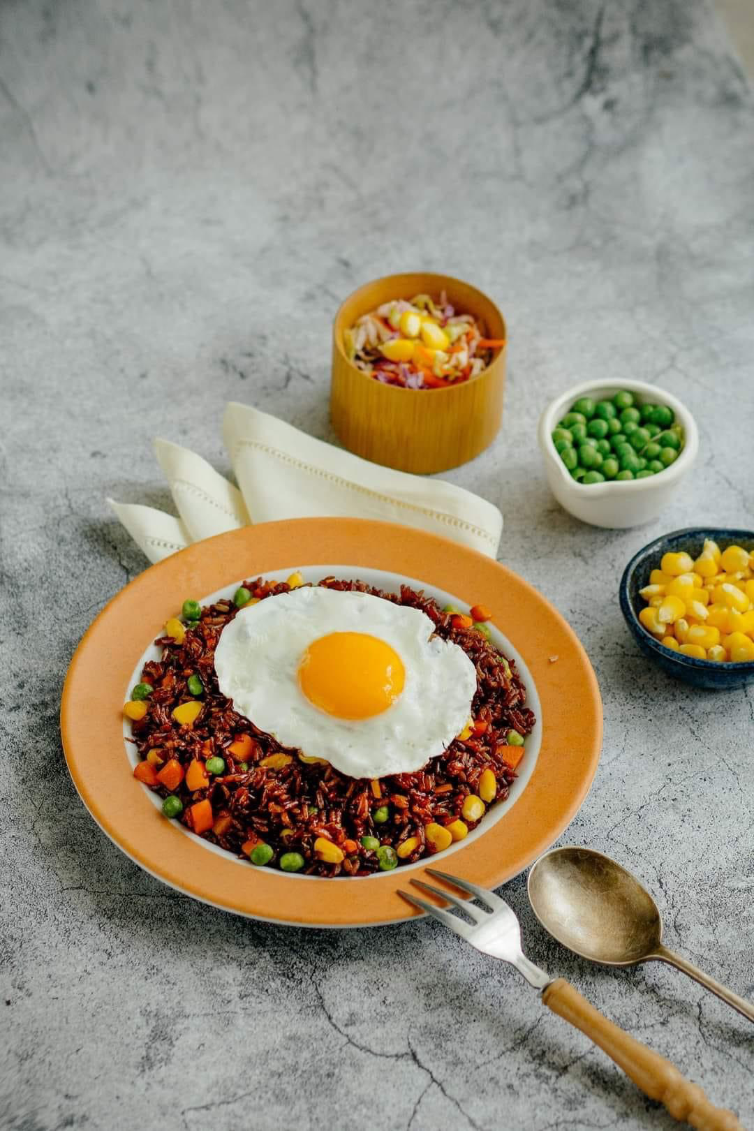 Điểm danh những m&oacute;n cơm gạo lứt vừa ngon vừa bổ lại dễ chế biến gi&uacute;p chị em &ldquo;eat clean&rdquo; cả tuần - Ảnh 3.