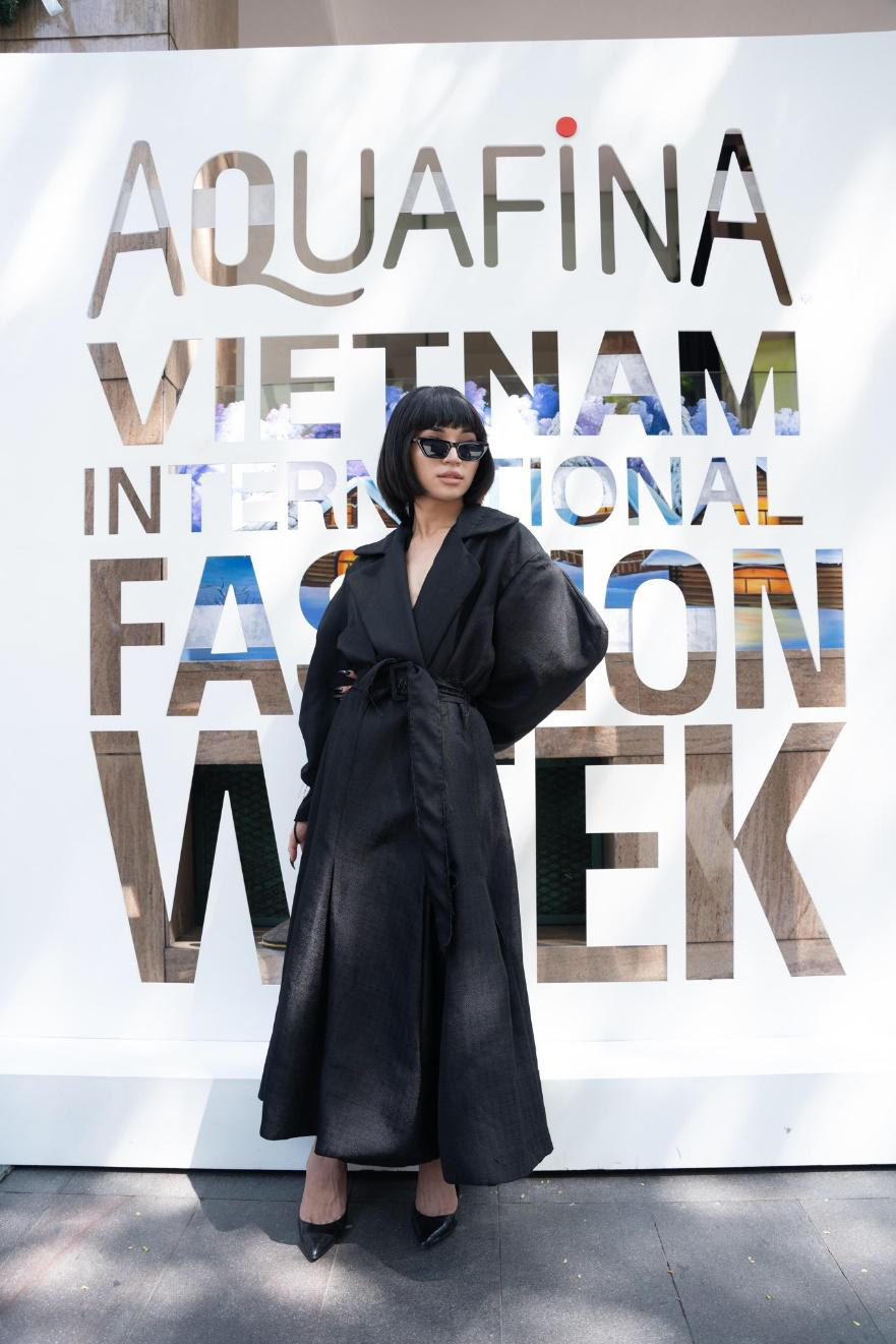 Ngắm Top 3 cuộc thi The Best Street Style của Aquafina Tuần lễ Thời trang Quốc tế Việt Nam 2020! - Ảnh 6. Ngắm Top 3 cuộc thi The Best Street Style của Aquafina Tuần lễ Thời trang Quốc tế Việt Nam 2020! - Ảnh 6.