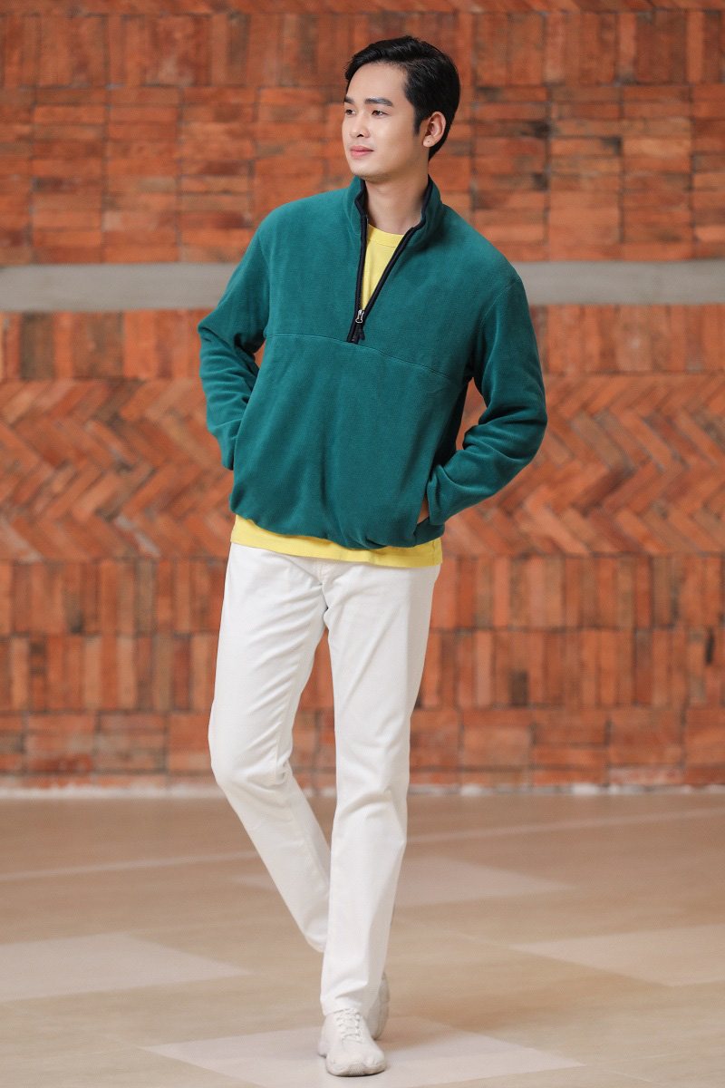Góc nhìn phát biết ngay: 10 item “quốc dân” của Uniqlo làm dân tình không thể ngó lơ! - Ảnh 7. Góc nhìn phát biết ngay: 10 item “quốc dân” của Uniqlo làm dân tình không thể ngó lơ! - Ảnh 7.