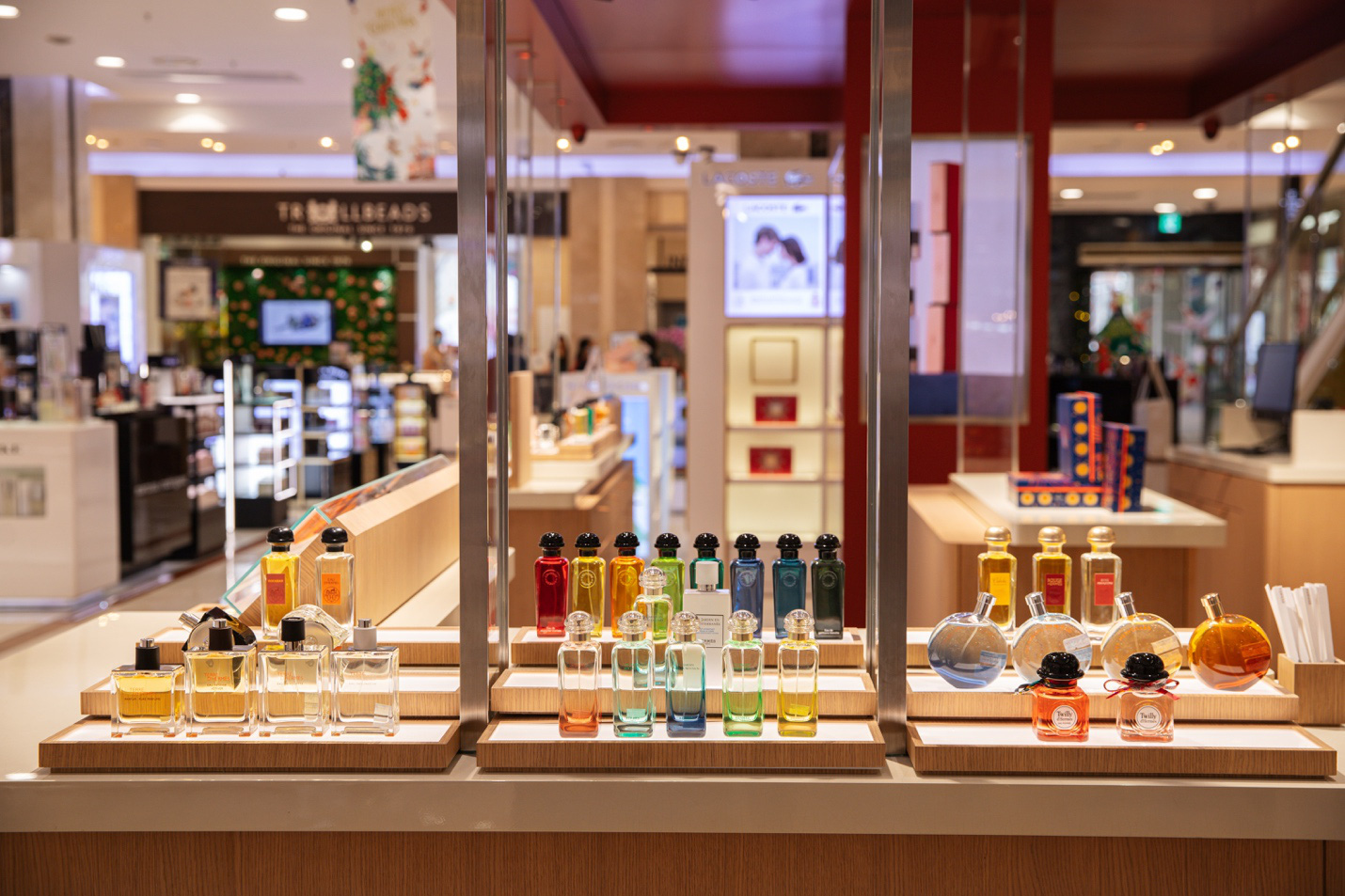 Kh&aacute;m ph&aacute; kh&ocirc;ng gian mới d&agrave;nh cho người y&ecirc;u mỹ phẩm Herm&egrave;s tại TP.HCM - Ảnh 4.