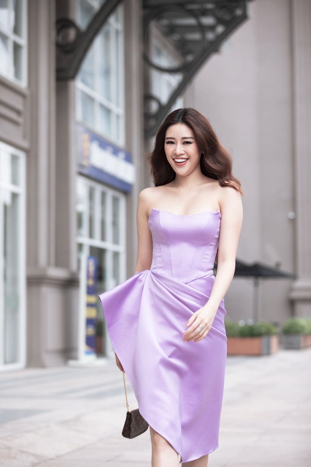 8 tuần nữa Tết rồi, Hoa hậu Khánh Vân mách nước cách chăm da trắng hồng mềm mượt đây này! - Ảnh 2.