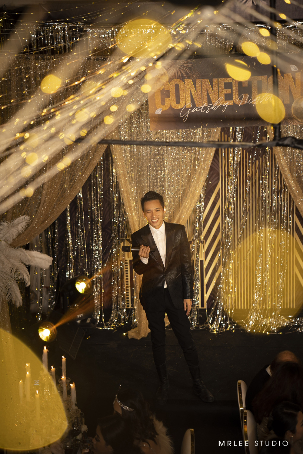 Buổi tiệc sang trọng theo phong cách Gatsby của giới doanh nhân Hà thành - Ảnh 8. Buổi tiệc sang trọng theo phong cách Gatsby của giới doanh nhân Hà thành - Ảnh 8.