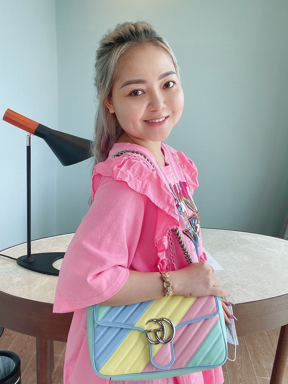 Sức hút của shop Chảnh Beauty với giới trẻ Sài Gòn - Ảnh 1. Sức hút của shop Chảnh Beauty với giới trẻ Sài Gòn - Ảnh 1.