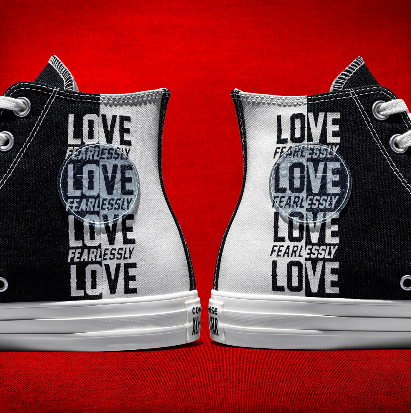 Converse cho ra mắt BST được thiết kế từ thông điệp hợp thời 4.0 “Love Yourself First” - Ảnh 2.