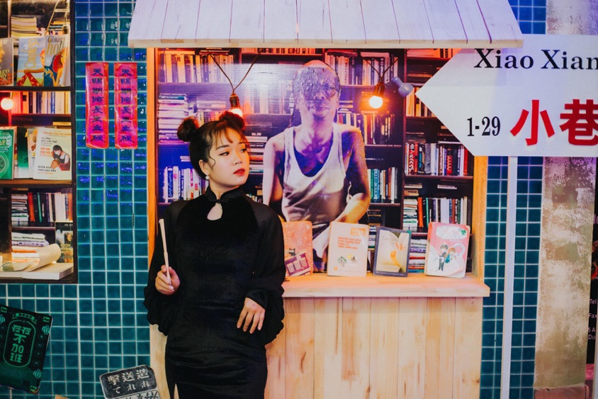 Lạc lối trong kh&ocirc;ng gian đậm chất Hong Kong tại Hẻm Phố - Ảnh 6.