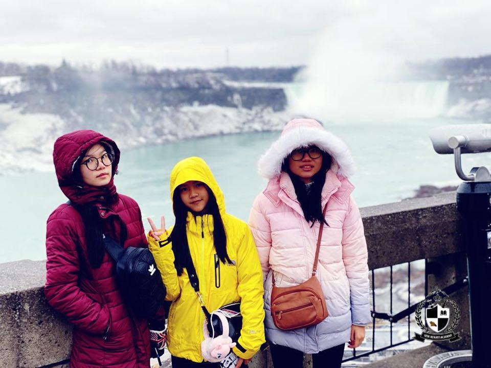 Nhiều chương trình hấp dẫn chờ đợi du học sinh bậc trung học tại Toronto - Ảnh 1. Nhiều chương trình hấp dẫn chờ đợi du học sinh bậc trung học tại Toronto - Ảnh 1.