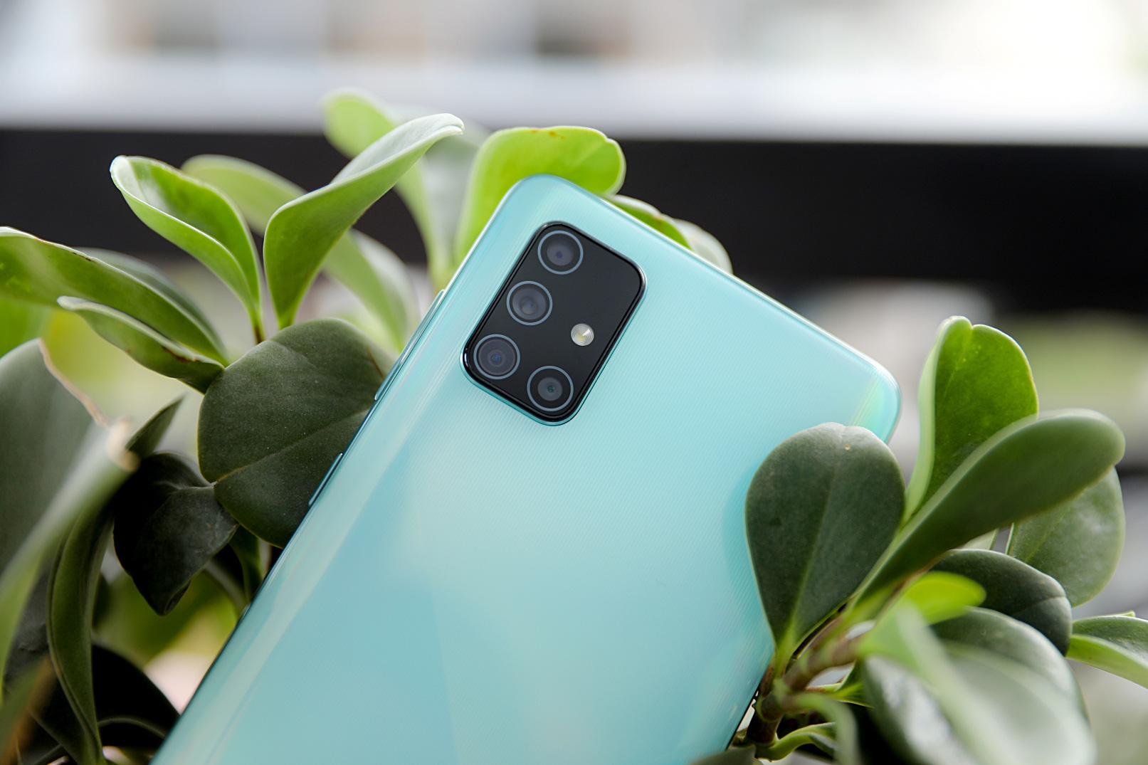 Tìm mua Galaxy A vì mê camera xịn, ngoại hình đẹp nhưng đây mới là lý do giới trẻ muốn gắn bó lâu dài - Ảnh 2.