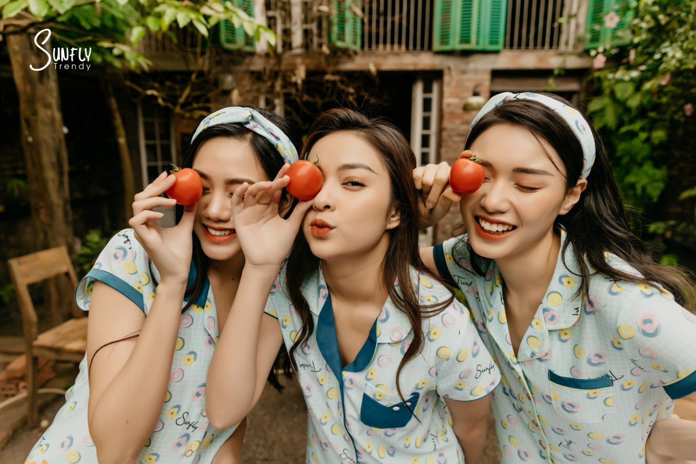 Học ngay hội gái xinh đã “rắc thính là phải dính” với thời trang mặc nhà Xuân - Hè 2020 - Ảnh 1.