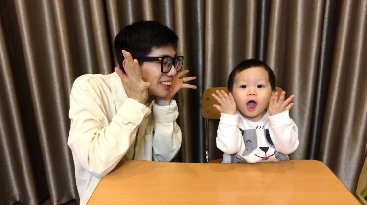 Trường học cho nghỉ, ông bố MC bày hàng trăm trò sáng tạo để chơi với con ở nhà - Ảnh 5.