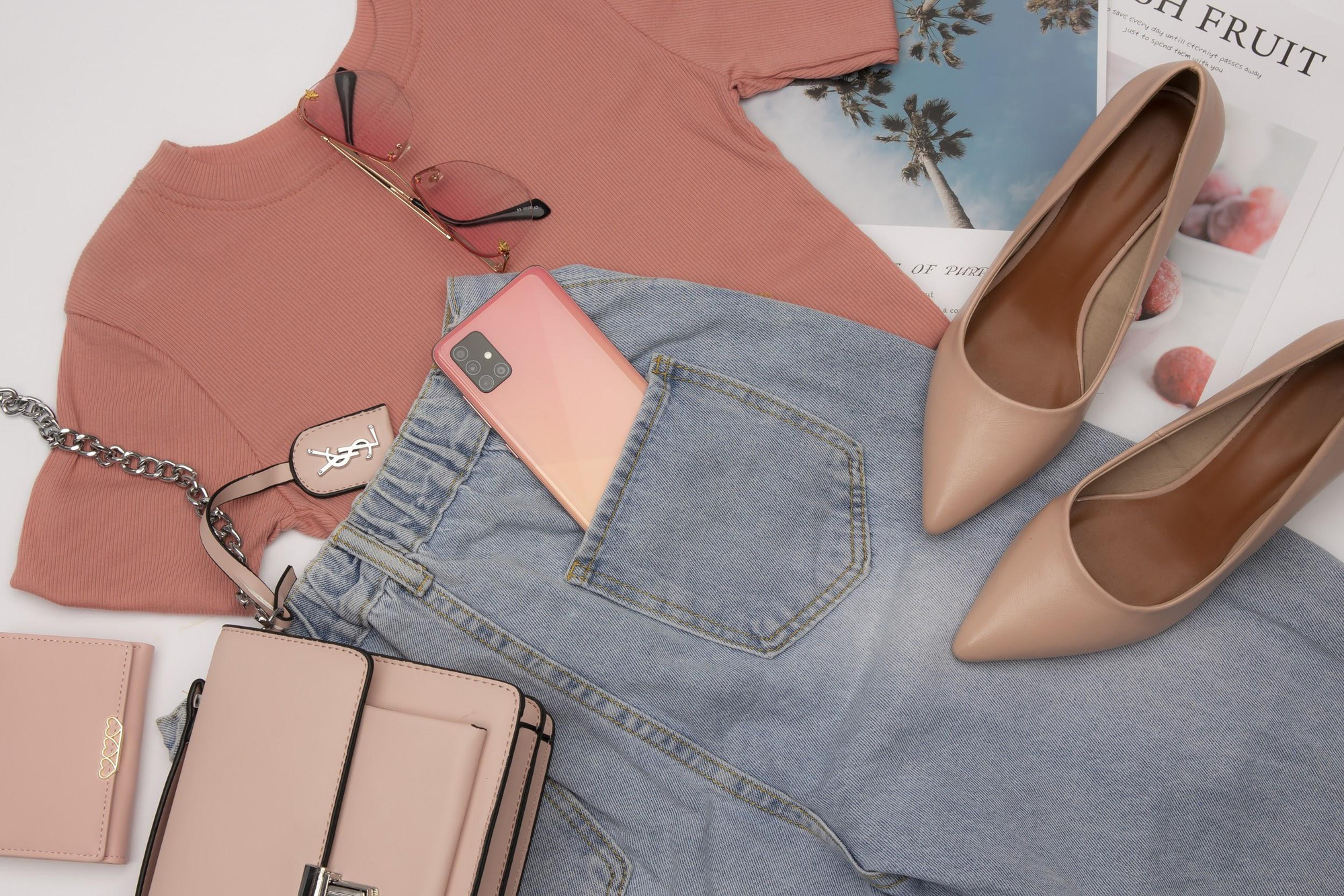 Quanh đi quẩn lại, màu hồng vẫn gam màu chân ái trong tủ đồ của hội chị em - Ảnh 8.