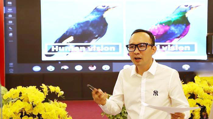 “Yêu và được yêu - khoá học “lạ đời, thầy và 500 trò hào hứng bàn luận về chữ “yêu - Ảnh 3. “Yêu và được yêu - khoá học “lạ đời, thầy và 500 trò hào hứng bàn luận về chữ “yêu - Ảnh 3.