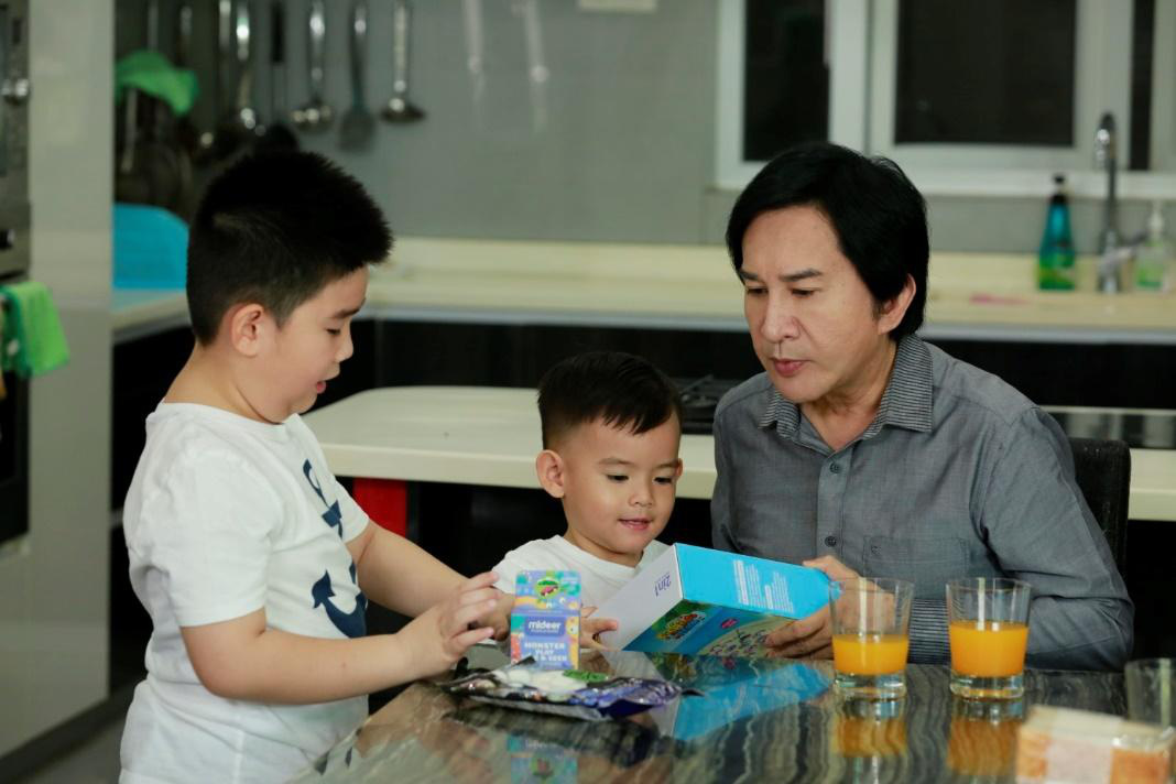 Bứt phá bất ngờ: Cam Cam không ngại khó chăm em điệu nghệ tại Thử Thách Lớn Khôn - Ảnh 6. Bứt phá bất ngờ: Cam Cam không ngại khó chăm em điệu nghệ tại Thử Thách Lớn Khôn - Ảnh 6.