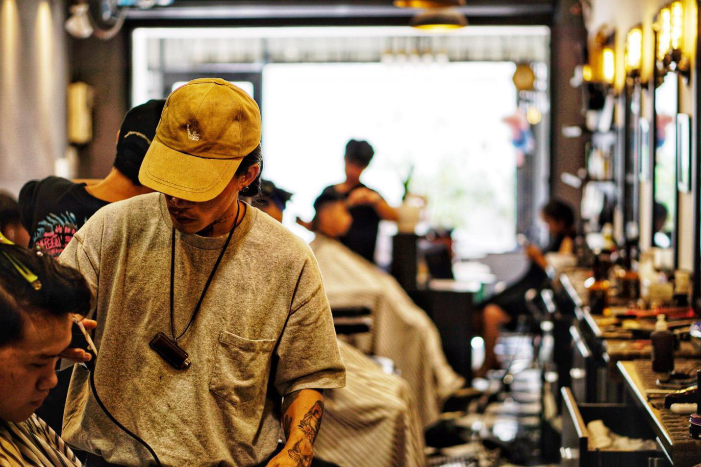 Tony Barer House - Tiệm cắt tóc đam mê văn hóa Barber shop tại TP. HCM - Ảnh 3.
