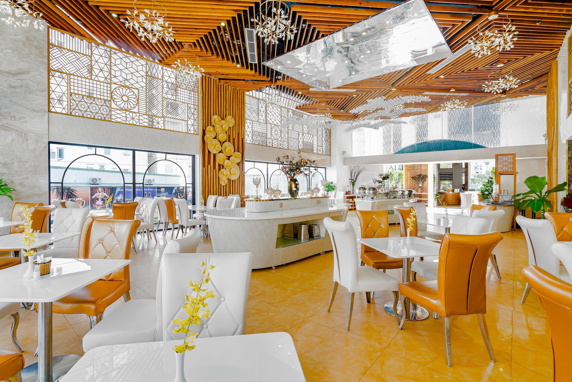 Rủ nhau check in kh&aacute;ch sạn 4 sao sang chảnh bậc nhất Đ&agrave; Nẵng với ưu đ&atilde;i cực sốc chỉ với 890k! - Ảnh 6.