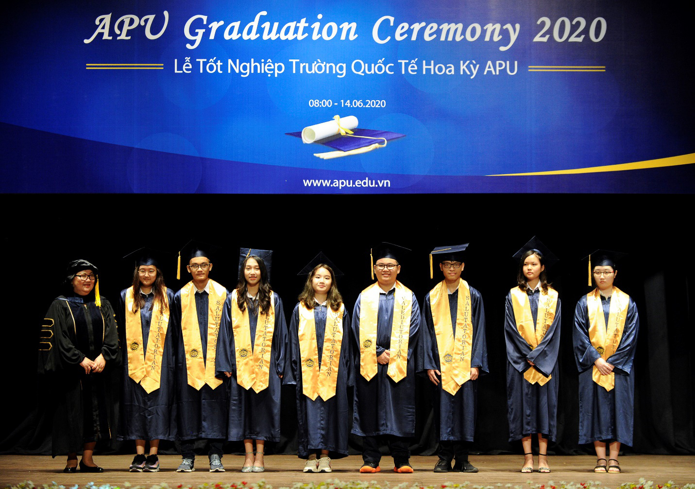 Lễ tốt nghiệp khóa 2020 của học sinh Trường Quốc tế Hoa Kỳ APU - Ảnh 1.