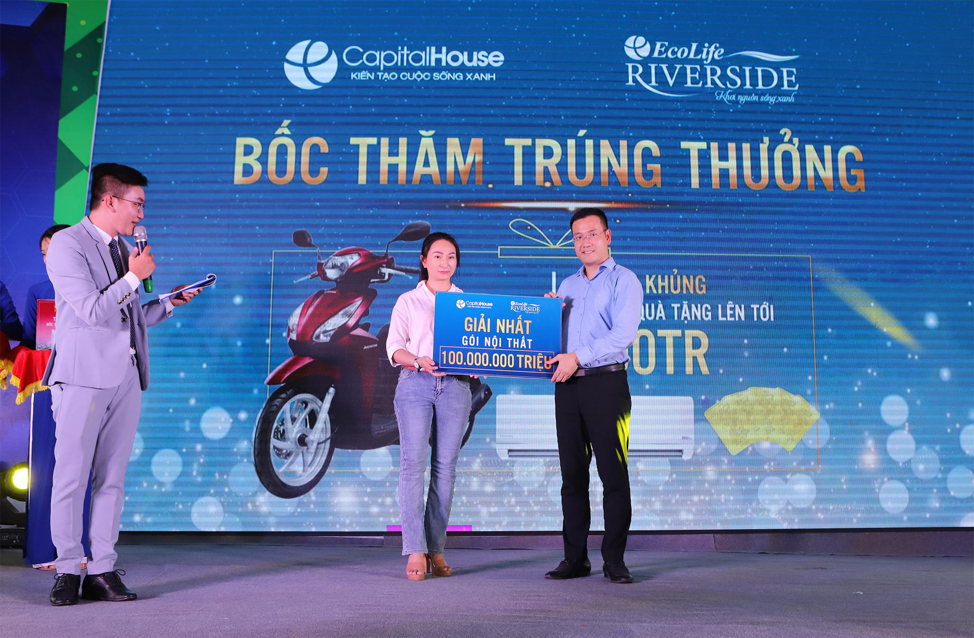 “Bùng nổ” giao dịch tại lễ khai trương căn hộ mẫu EcoLife Riverside Quy Nhơn - Ảnh 2.