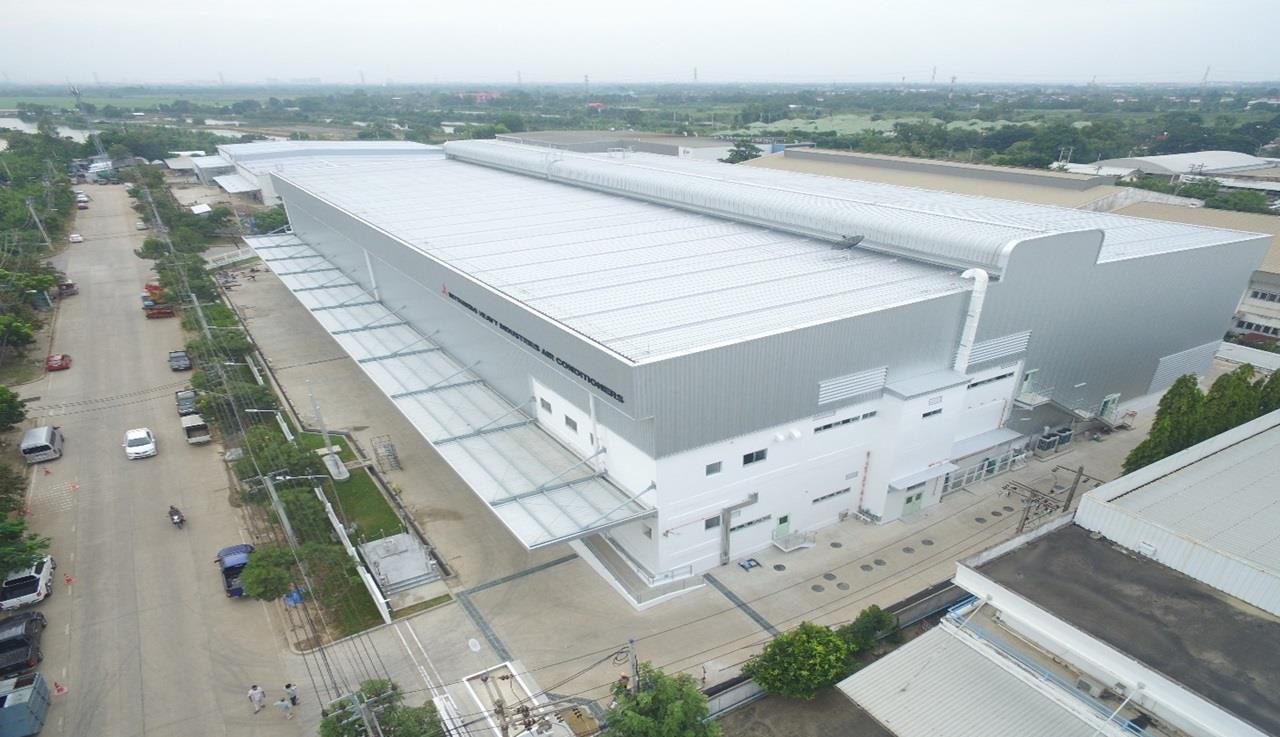 Mua điều hòa Mitsubishi Heavy, tặng ngay áo phông cực “Độc” và “Chất” kèm chữ ký thủ môn Đặng Văn Lâm - Ảnh 3. Mua điều hòa Mitsubishi Heavy, tặng ngay áo phông cực “Độc” và “Chất” kèm chữ ký thủ môn Đặng Văn Lâm - Ảnh 3.