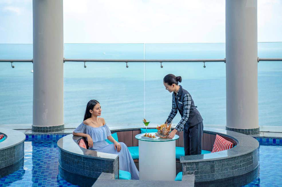 Khách sạn Four Points by Sheraton Đà Nẵng ưu đãi lớn mừng thắng giải “Khách sạn được yêu thích nhất năm 2020” - Ảnh 6.