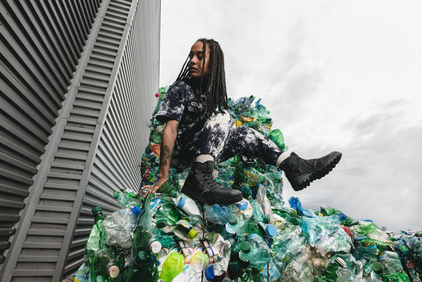 Palladium RECYLED thể hiện ý thức về môi trường theo phong cách “chanh sả” - Ảnh 8. Palladium RECYLED thể hiện ý thức về môi trường theo phong cách “chanh sả” - Ảnh 8.