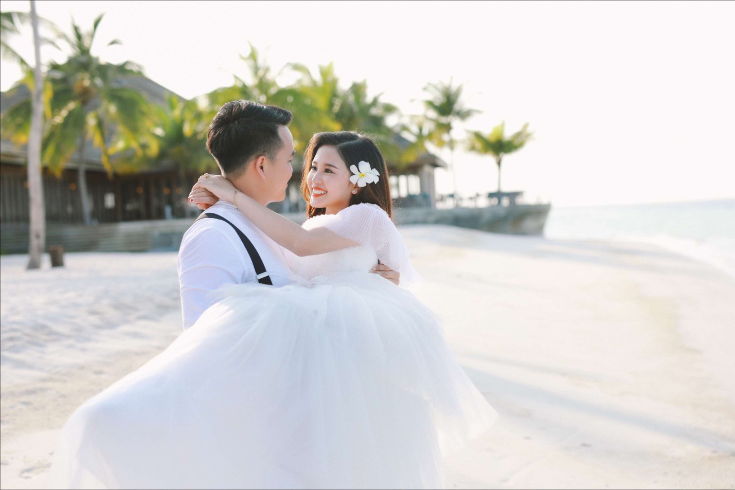 Bộ ảnh cưới 4 mùa bên nhau và cái kết viên mãn của 9 năm thanh xuân - Ảnh 4. Bộ ảnh cưới 4 mùa bên nhau và cái kết viên mãn của 9 năm thanh xuân - Ảnh 4.