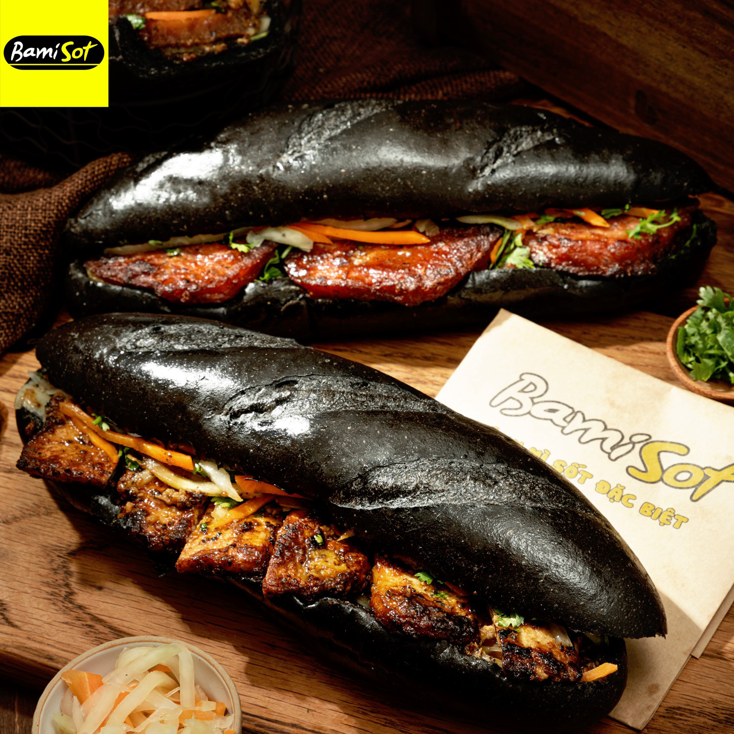 Giải m&atilde; cơn sốt &ldquo;B&aacute;nh m&igrave; b&oacute;ng đ&ecirc;m&rdquo; giữa l&ograve;ng Thủ đ&ocirc; - Ảnh 1.