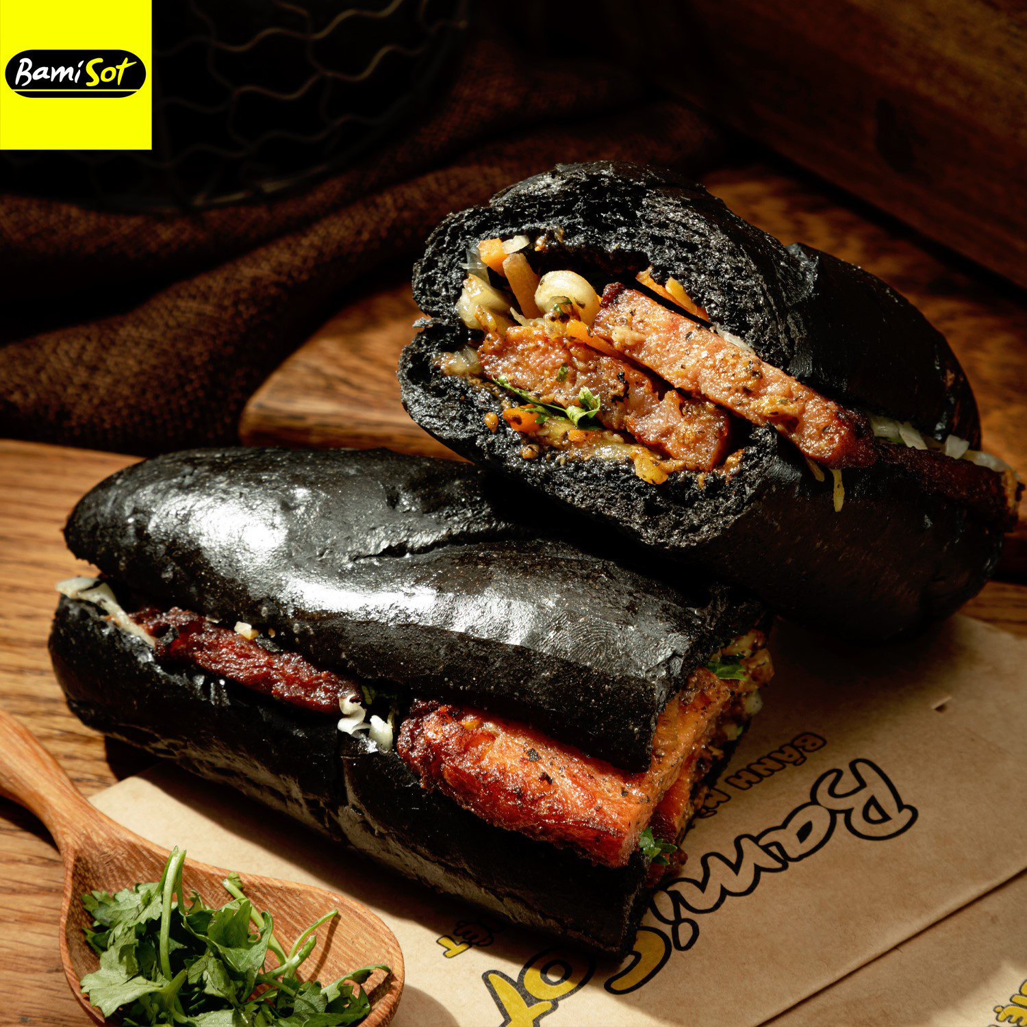 Giải m&atilde; cơn sốt &ldquo;B&aacute;nh m&igrave; b&oacute;ng đ&ecirc;m&rdquo; giữa l&ograve;ng Thủ đ&ocirc; - Ảnh 3.