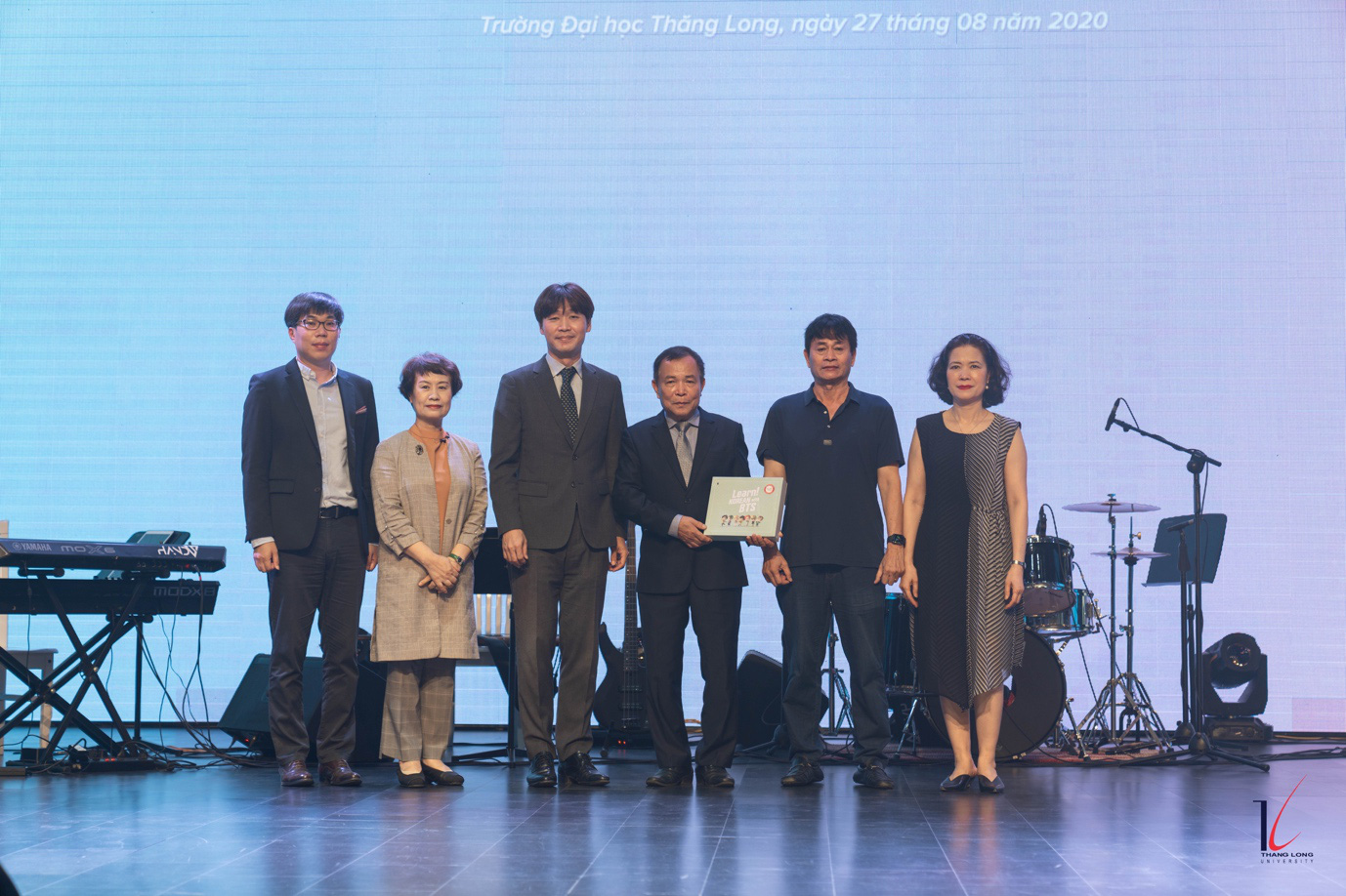 Học tiếng H&agrave;n c&ugrave;ng BTS tại Đại học Thăng Long - Ảnh 3.