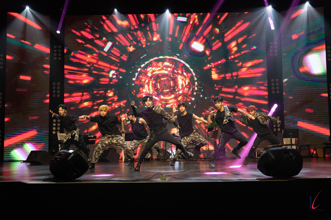 Học tiếng H&agrave;n c&ugrave;ng BTS tại Đại học Thăng Long - Ảnh 9.