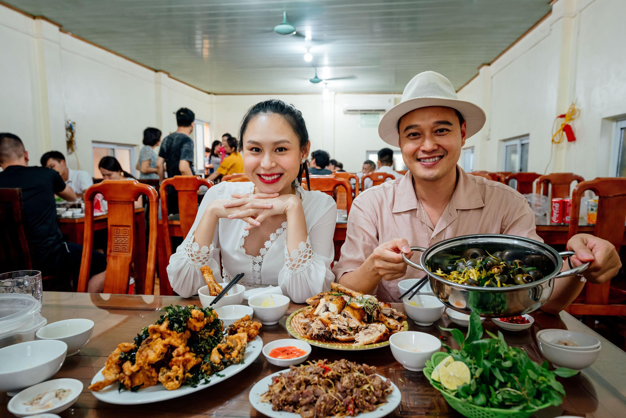 Ngỡ ngàng vẻ đẹp của mảnh đất “địa linh nhân kiệt” qua ống kính của chàng hoàng tử đam mê xê dịch - Ảnh 7.