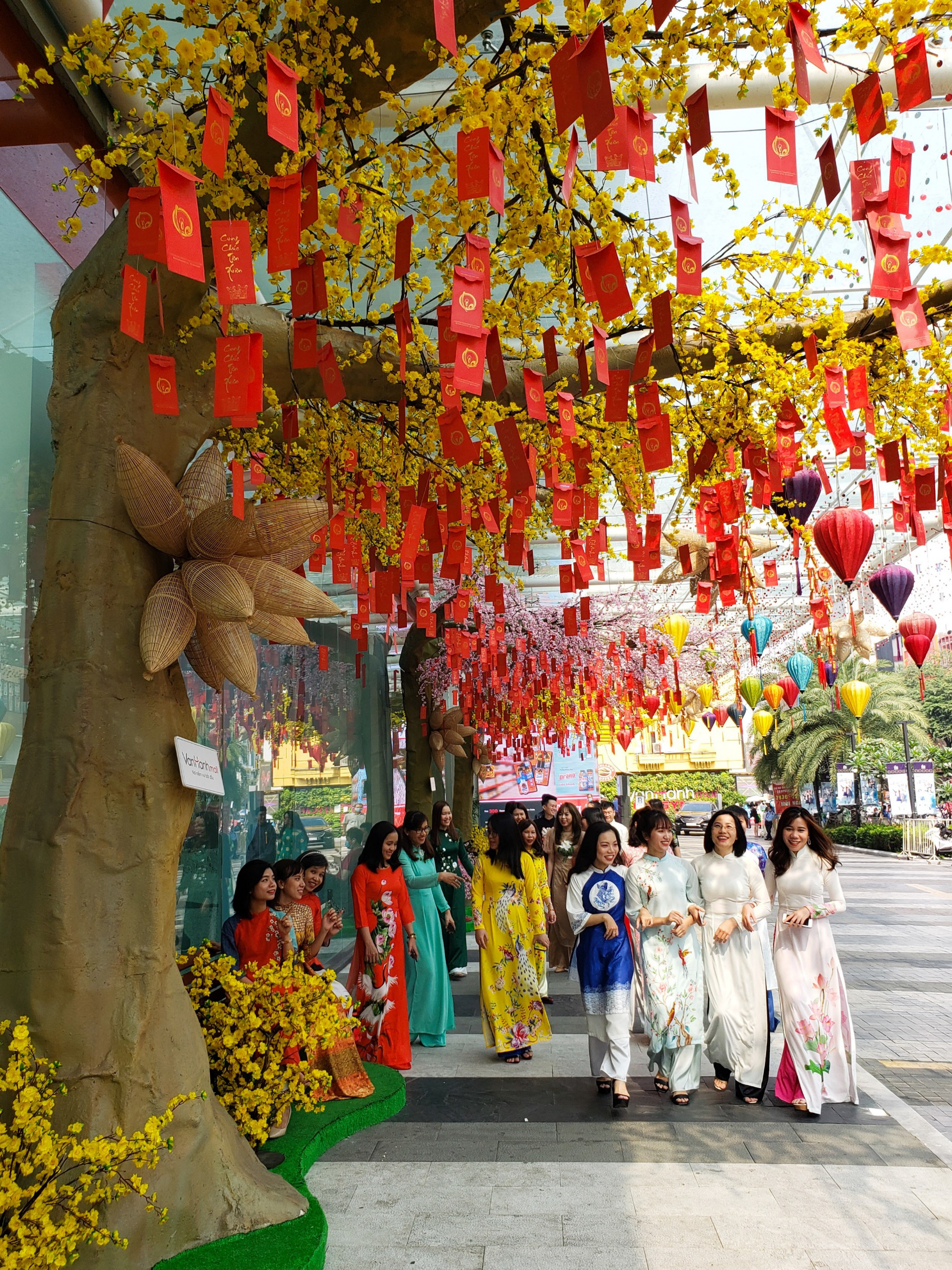 Khai phá xuân 2021 tại thiên đường sống ảo Vạn Hạnh Mall - Ảnh 2. Khai phá xuân 2021 tại thiên đường sống ảo Vạn Hạnh Mall - Ảnh 2.