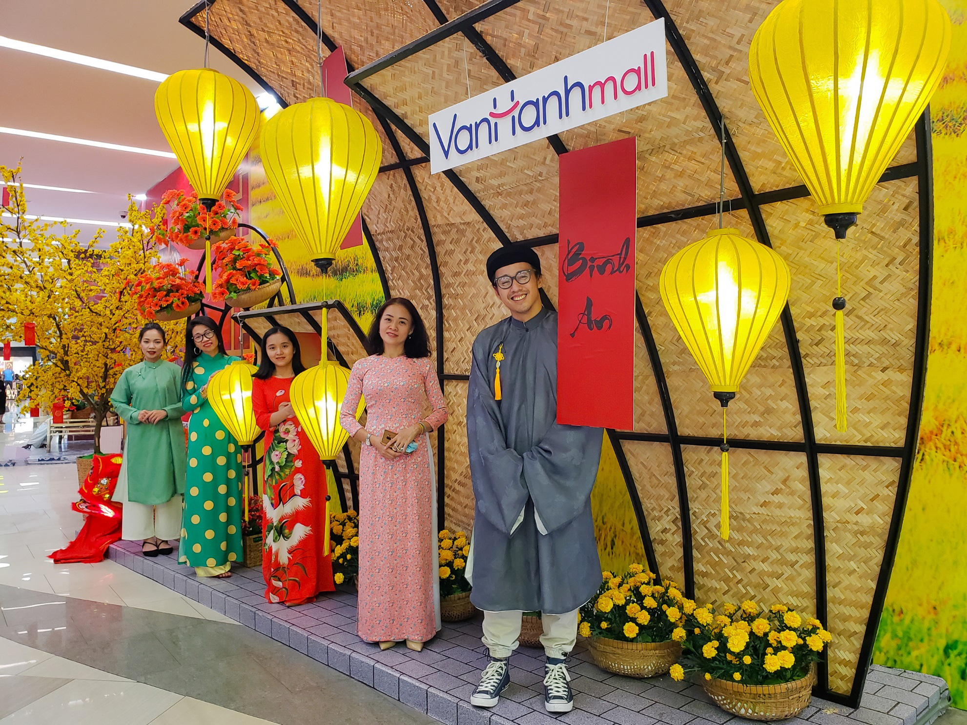 Khai phá xuân 2021 tại thiên đường sống ảo Vạn Hạnh Mall - Ảnh 6. Khai phá xuân 2021 tại thiên đường sống ảo Vạn Hạnh Mall - Ảnh 6.