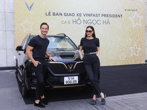 Hà Hồ, Kim Lý mua VinFast President, là sao Việt đầu tiên dùng trọn bộ 4 xe VinFast - Ảnh 2.